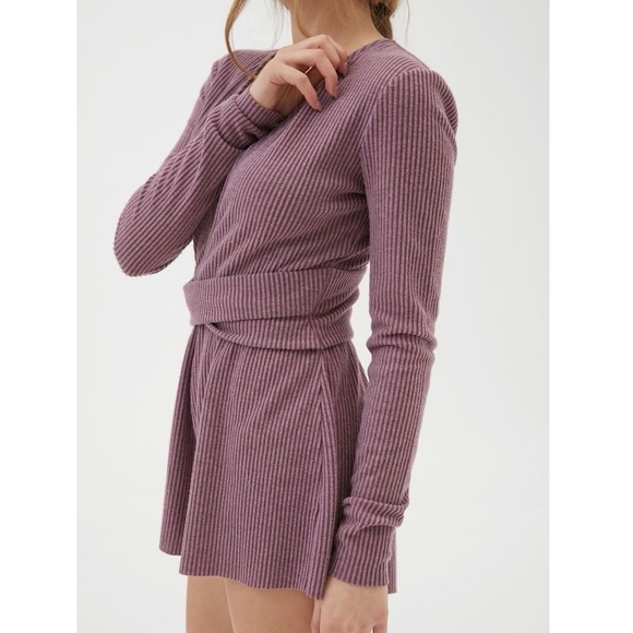 Urban Outfitters | Romper - Picture 2 of 6